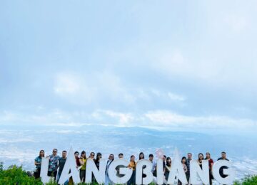 Tour Trekking Langbiang cắm trại chèo SUP Hồ Tuyền Lâm 2 ngày 1 đêm- Đà Lạt Discovery
