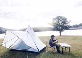 Tour chèo SUP, cắm trại cây thông cô đơn – Đà Lạt Discovery